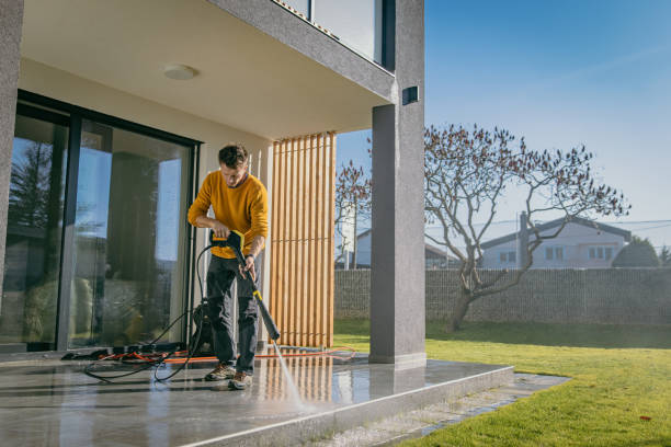 Animal Enclosure Cleaning in Three Rivers, CA